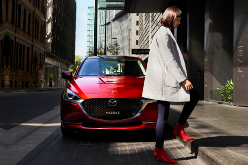 Mua Xe Lan Dau Mazda