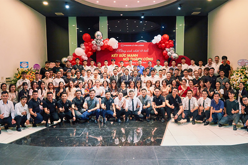 Sinh Nhat Mazda Le Van Luong 12 Tuoi