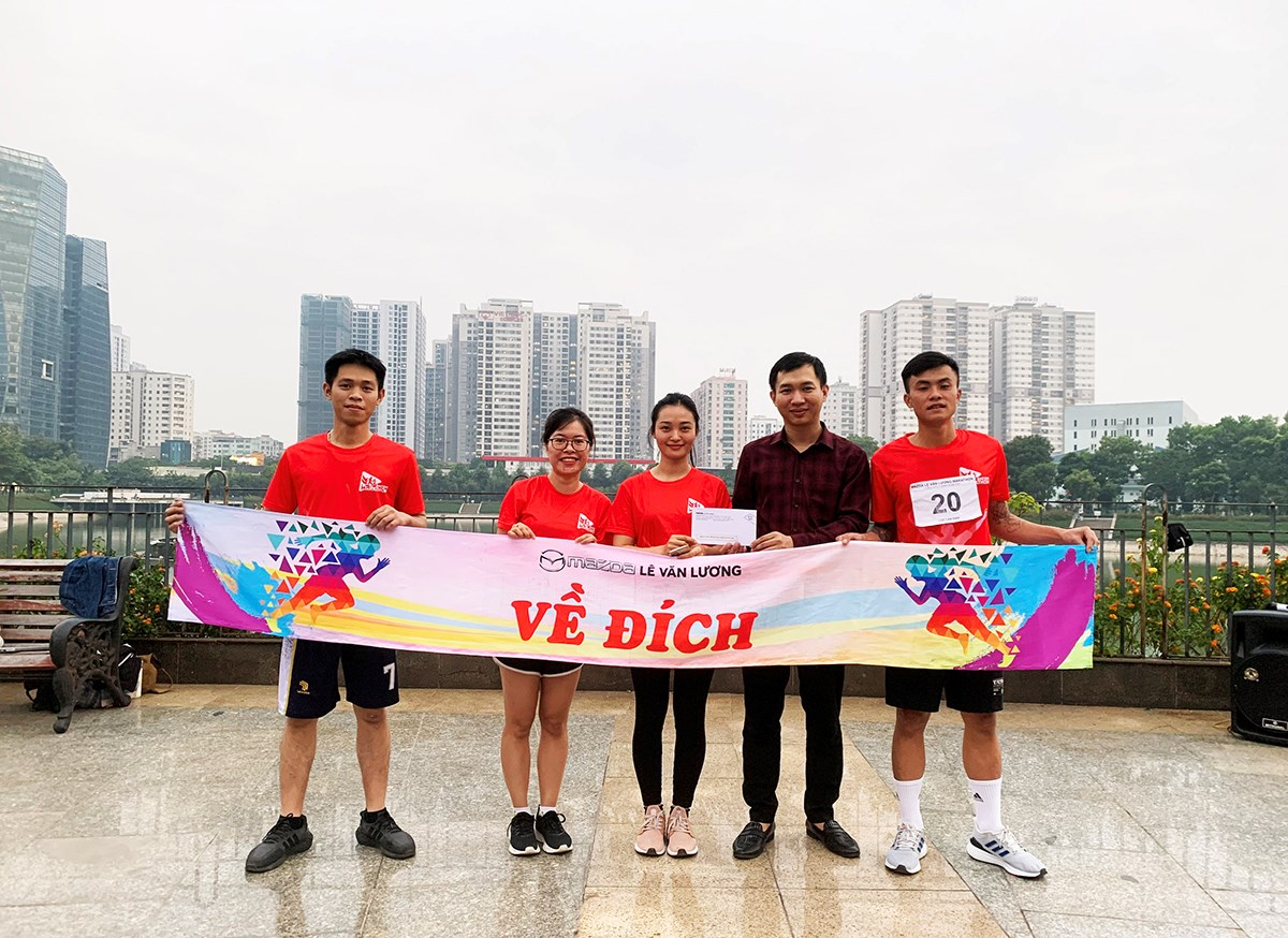 Mazda Lê Văn Lương Marathon tháng 11